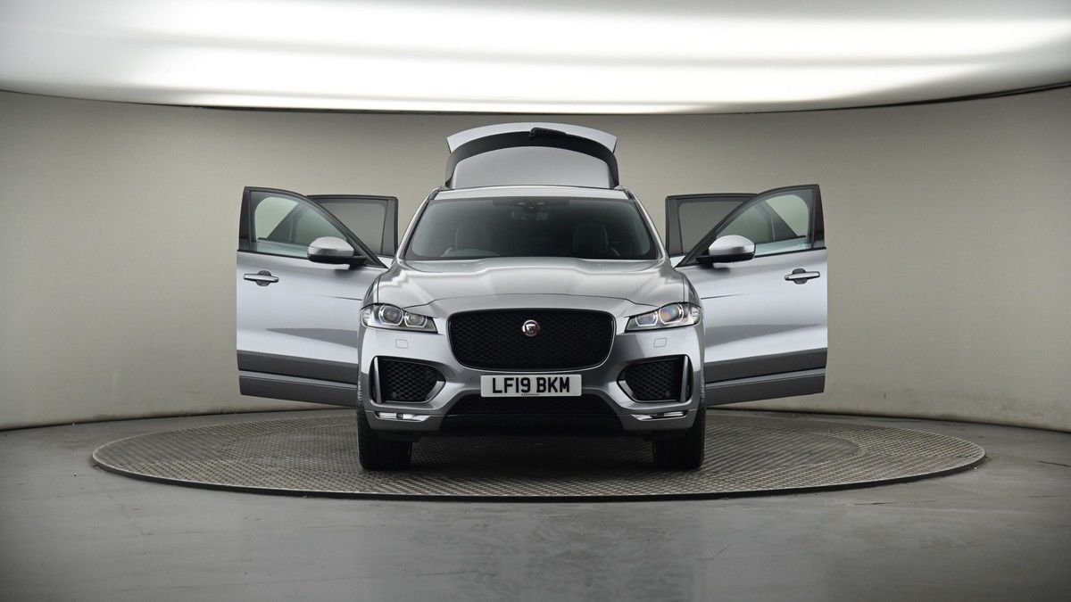 More views of Jaguar F-PACE