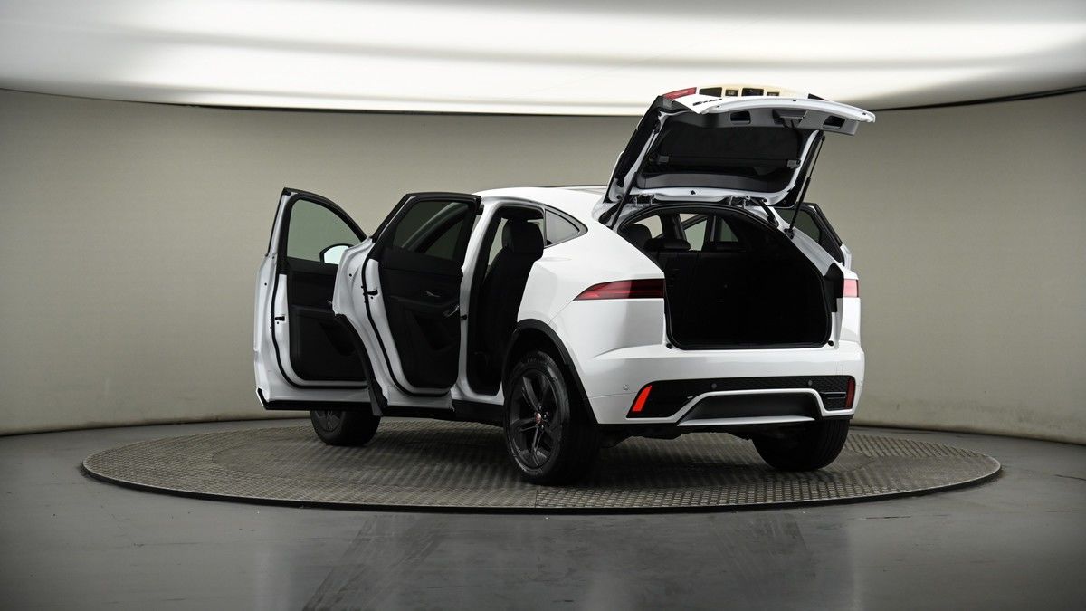 Jaguar E-PACE Image 8