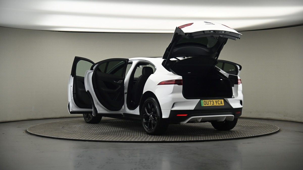 Jaguar I-PACE Image 8