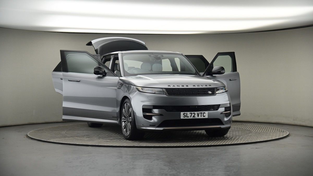 More views of Land Rover Range Rover Sport