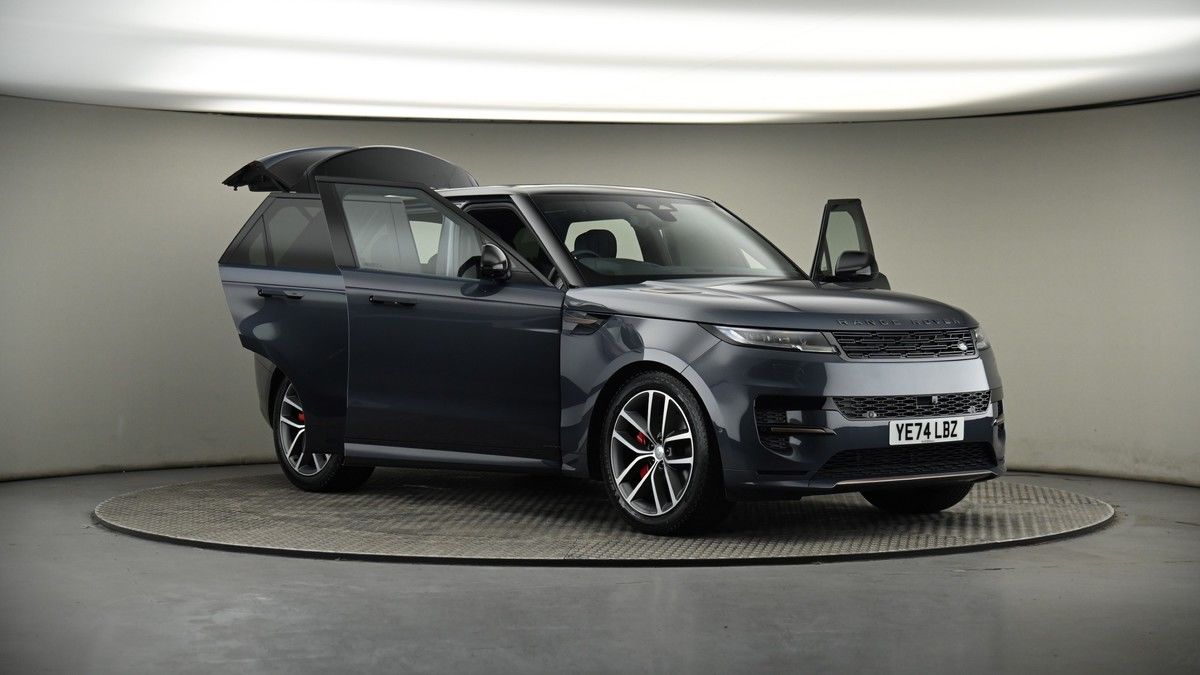 More views of Land Rover Range Rover Sport