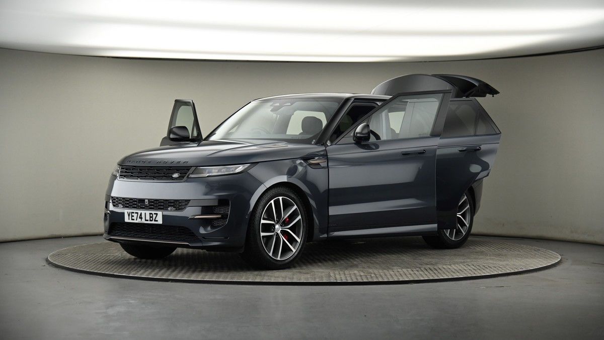 More views of Land Rover Range Rover Sport