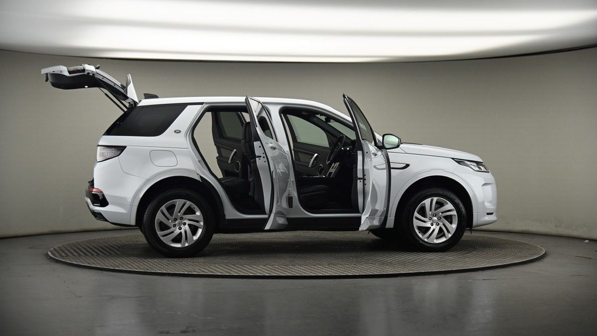 More views of Land Rover Discovery Sport