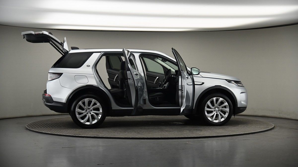 More views of Land Rover Discovery Sport