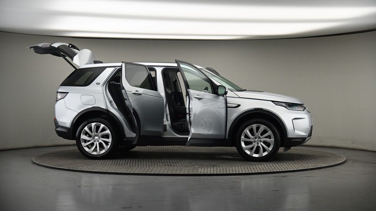 More views of Land Rover Discovery Sport