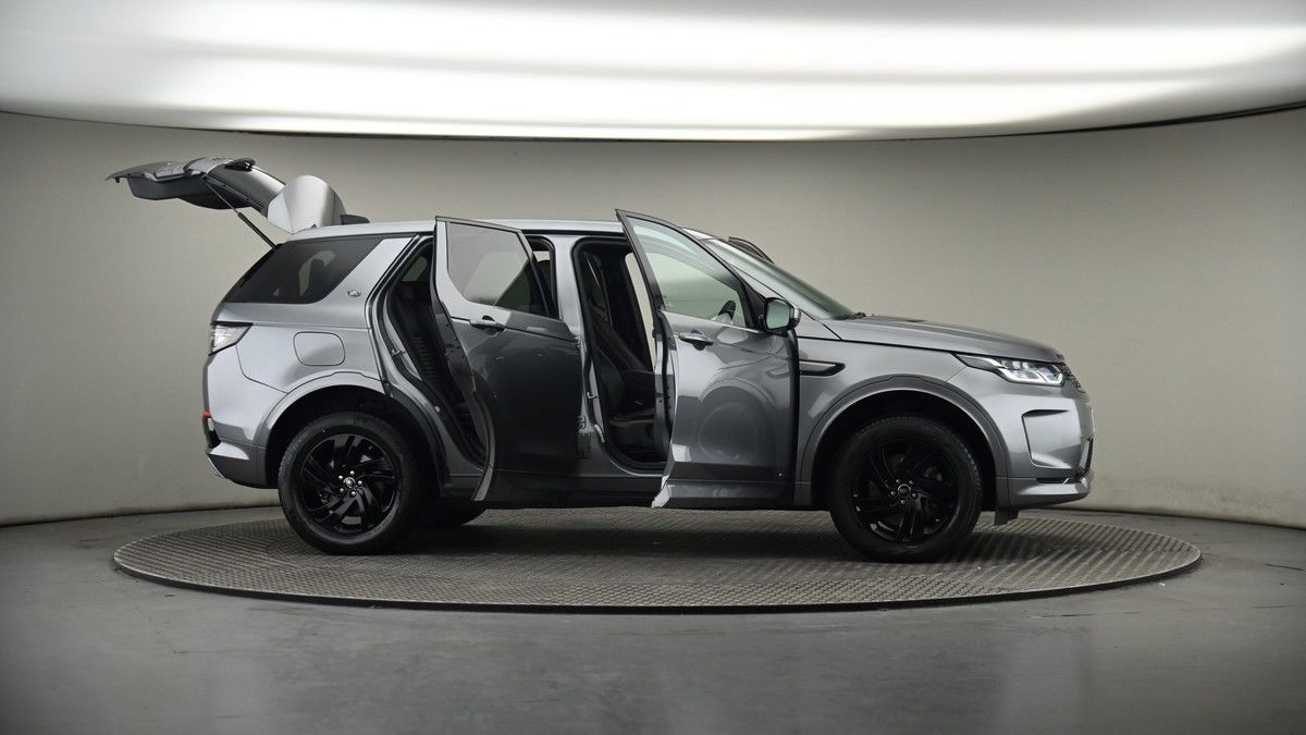 More views of Land Rover Discovery Sport