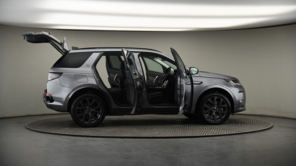 More views of Land Rover Discovery Sport