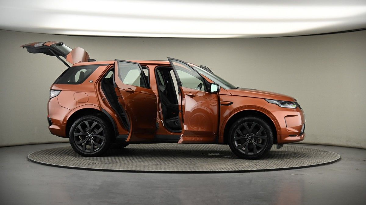 More views of Land Rover Discovery Sport