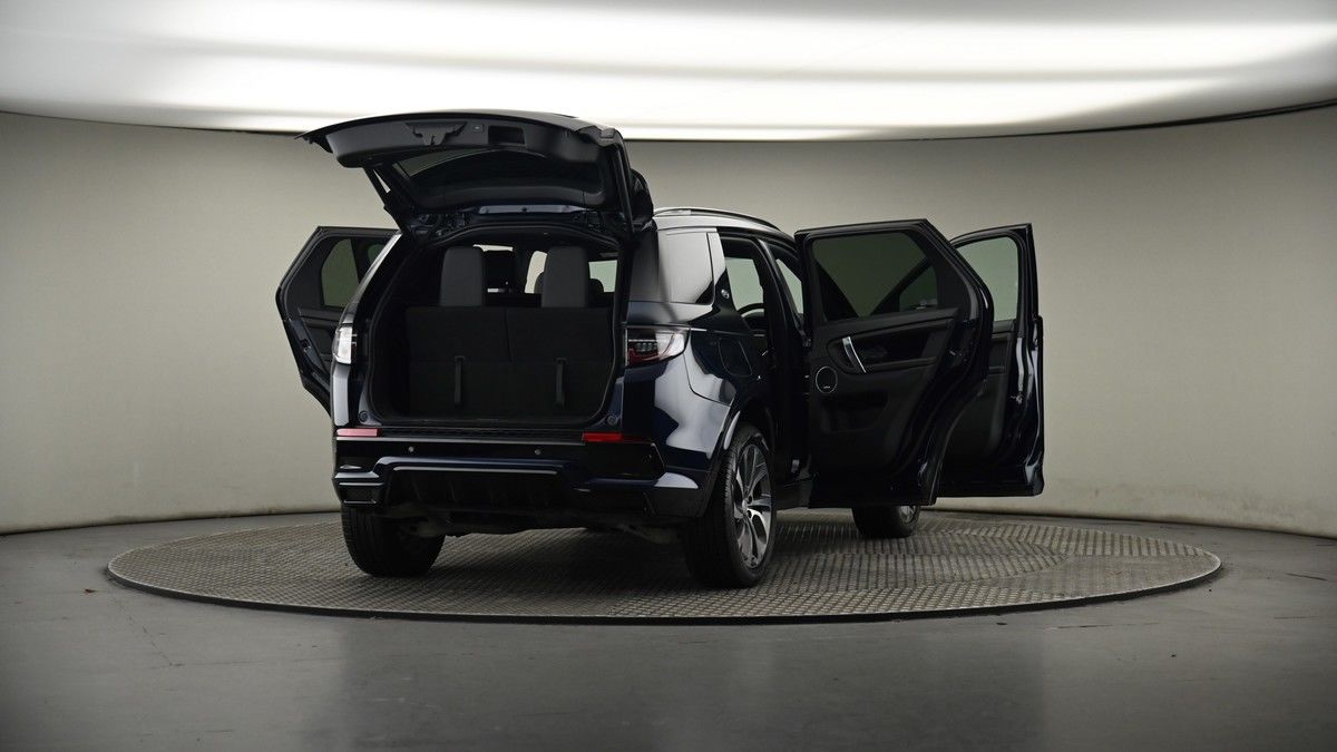 More views of Land Rover Discovery Sport