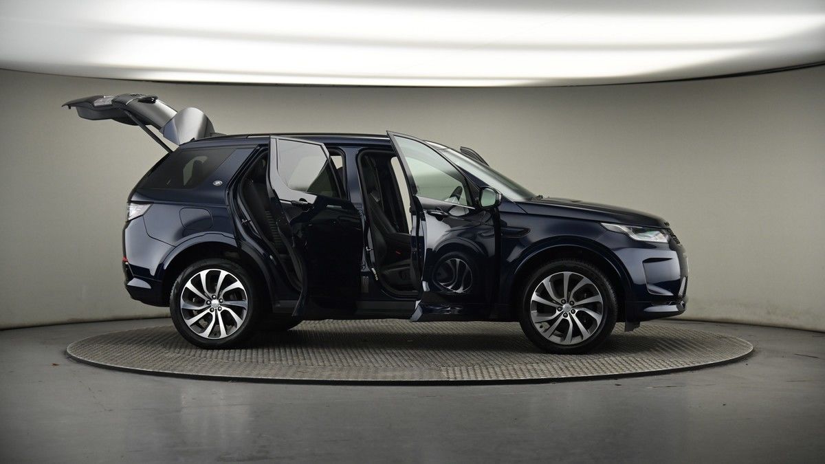 More views of Land Rover Discovery Sport