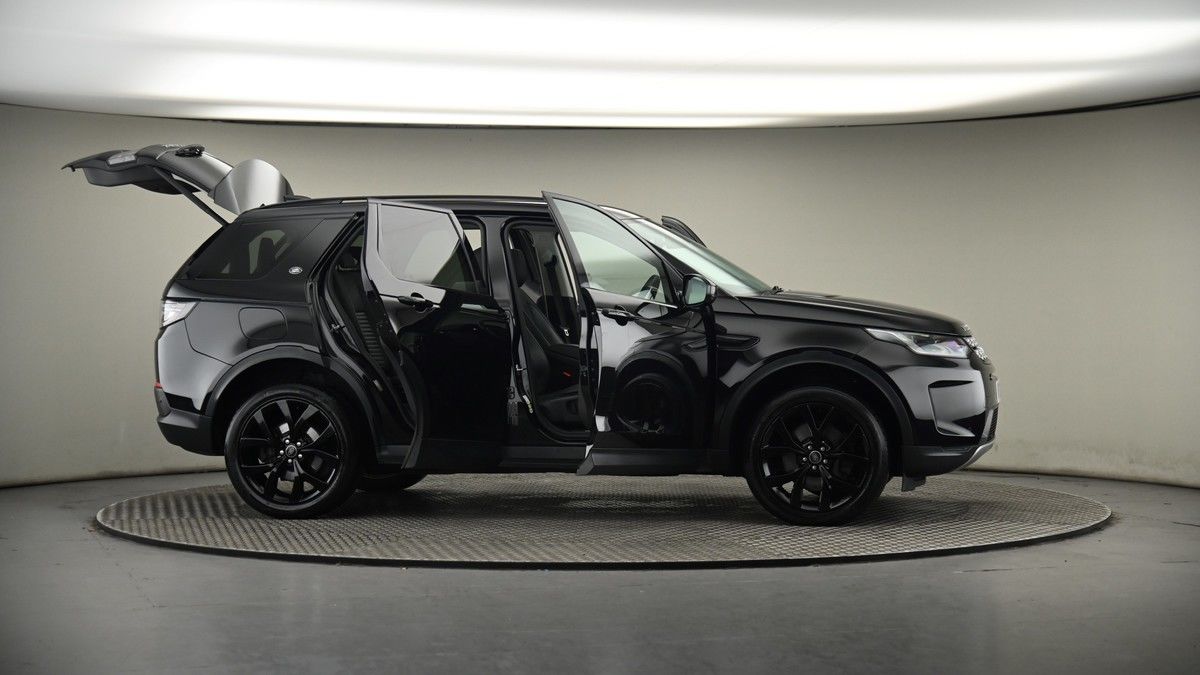 More views of Land Rover Discovery Sport