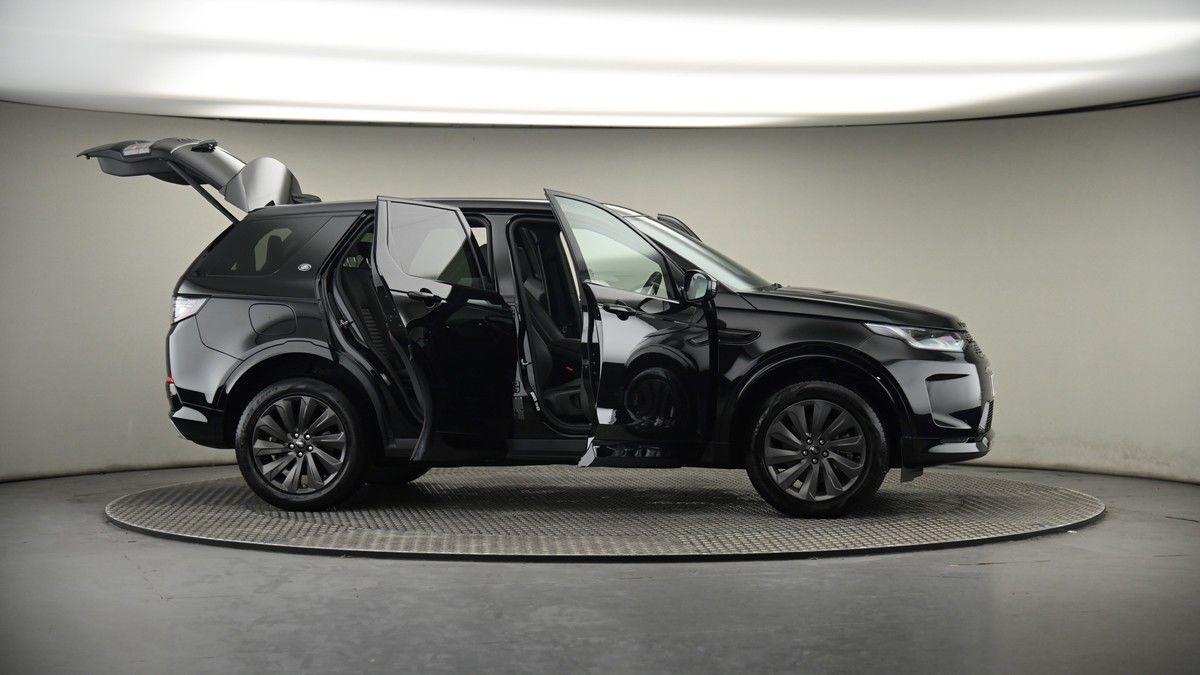 More views of Land Rover Discovery Sport