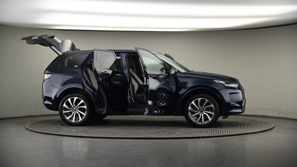 More views of Land Rover Discovery Sport