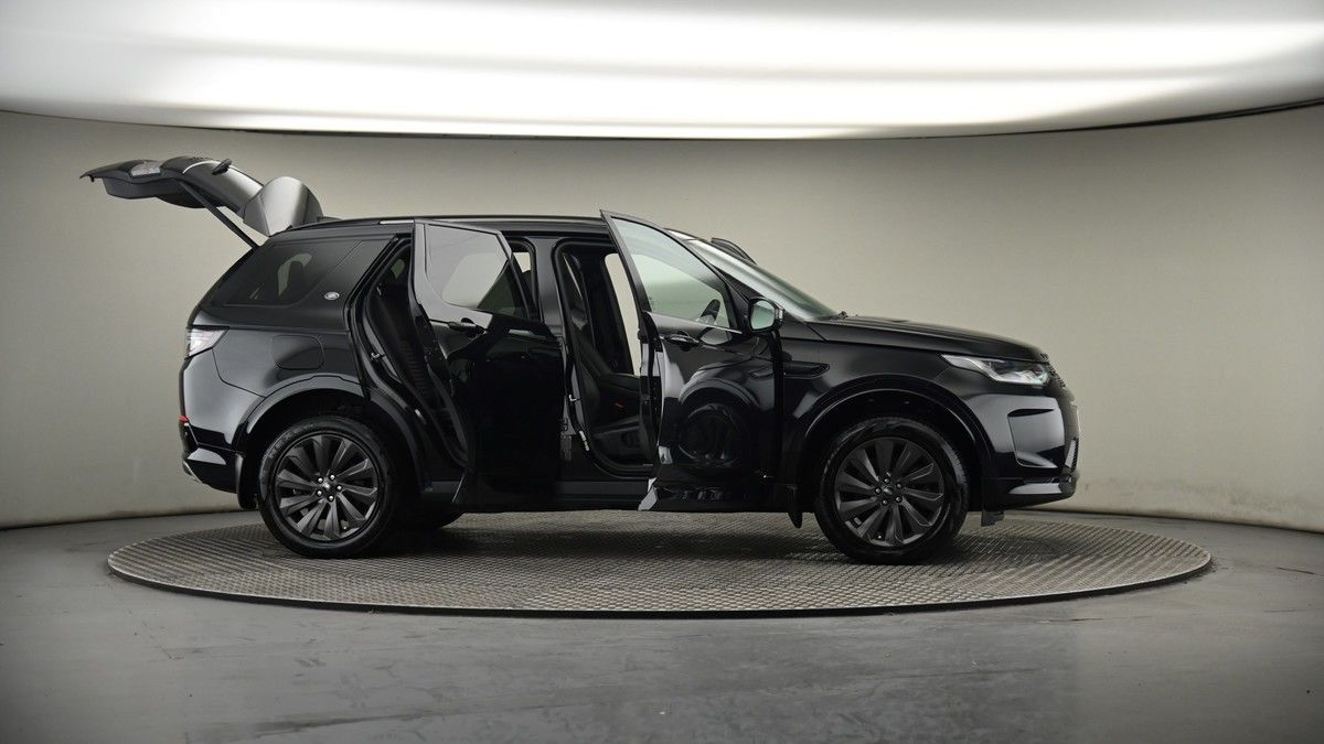 More views of Land Rover Discovery Sport