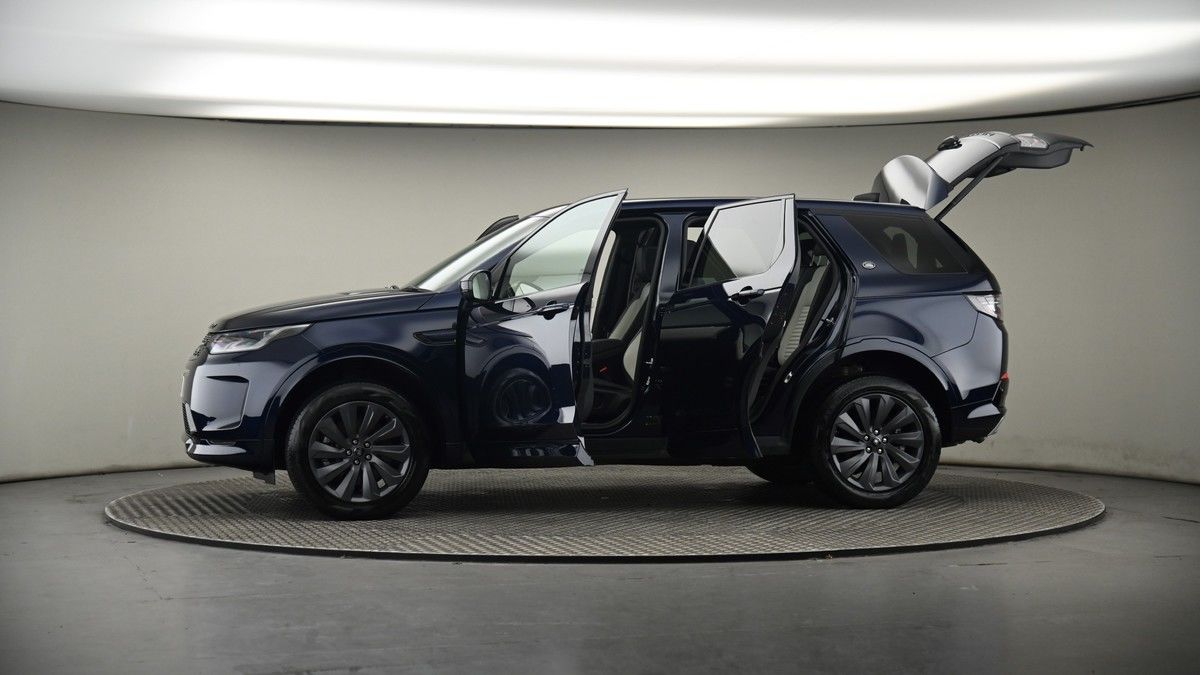 More views of Land Rover Discovery Sport