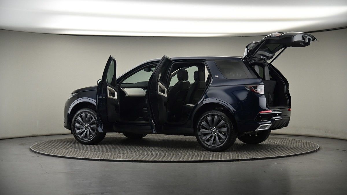 More views of Land Rover Discovery Sport