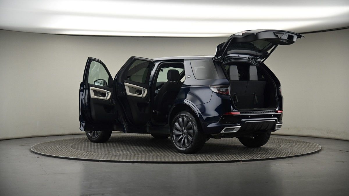 More views of Land Rover Discovery Sport