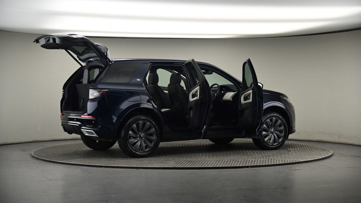 More views of Land Rover Discovery Sport