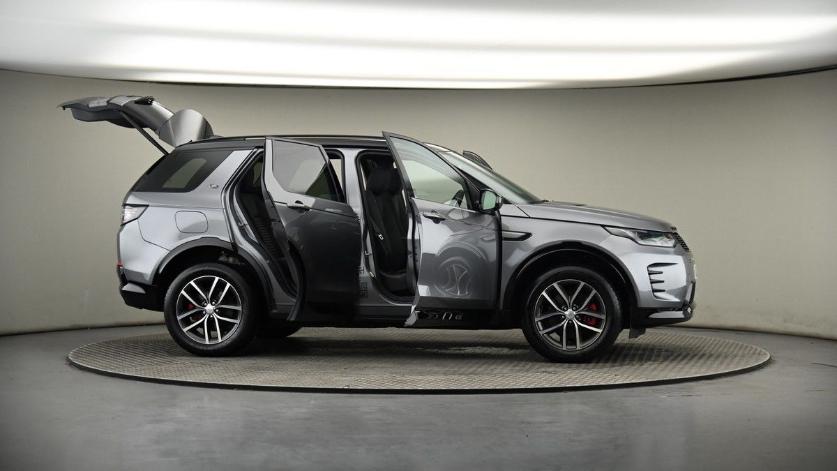 More views of Land Rover Discovery Sport