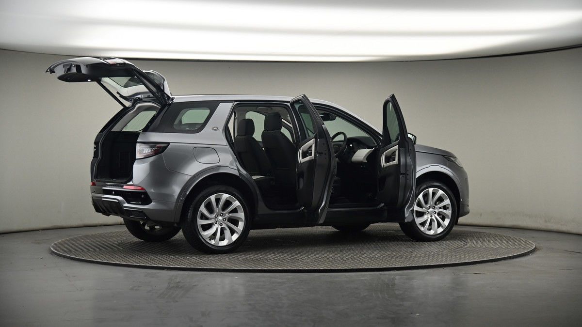 More views of Land Rover Discovery Sport