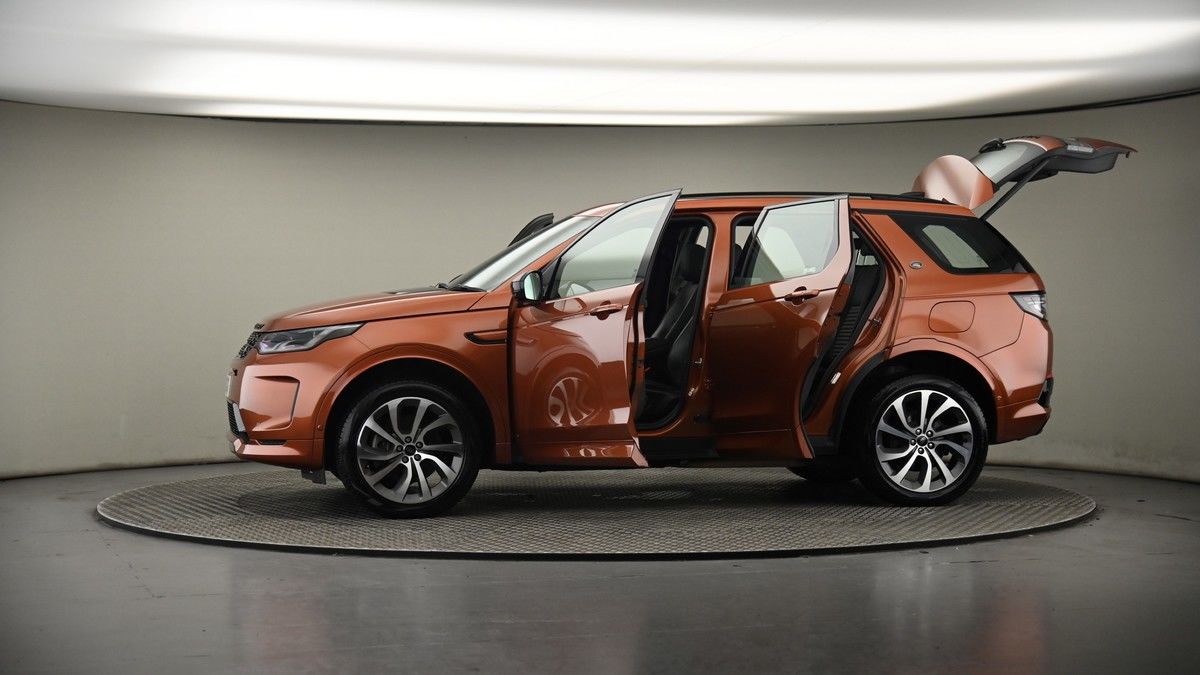 More views of Land Rover Discovery Sport