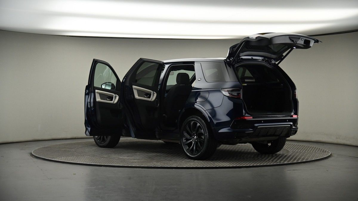 More views of Land Rover Discovery Sport