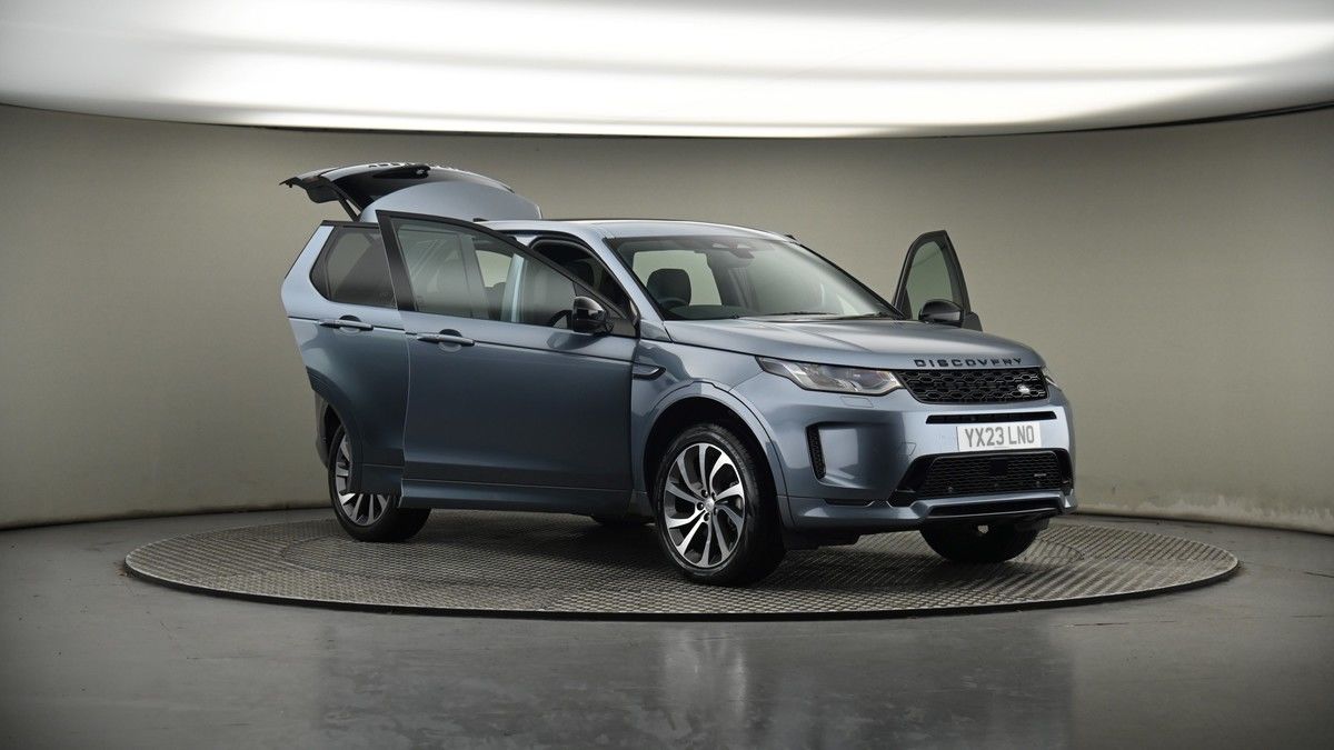 More views of Land Rover Discovery Sport