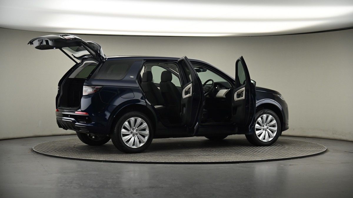 More views of Land Rover Discovery Sport