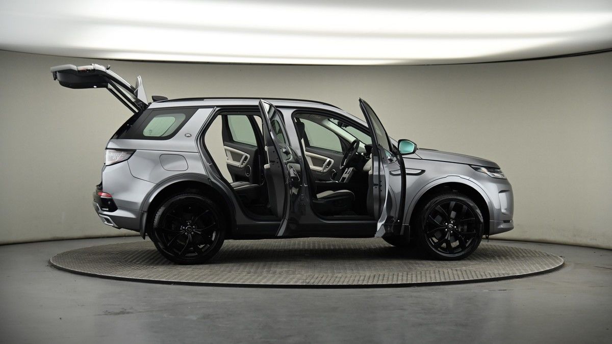 More views of Land Rover Discovery Sport