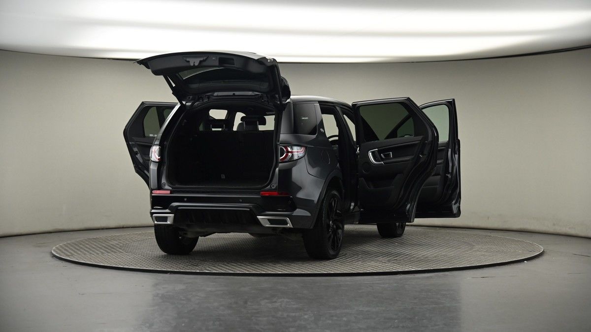 More views of Land Rover Discovery Sport