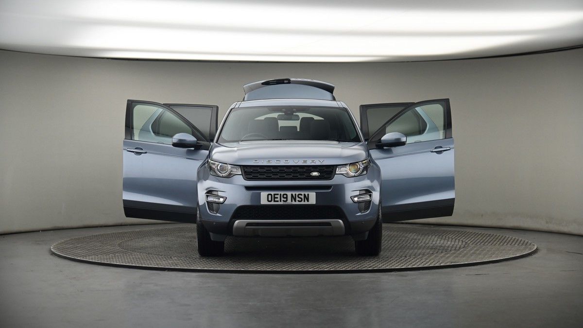 More views of Land Rover Discovery Sport