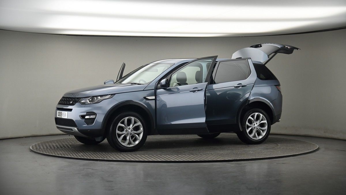 More views of Land Rover Discovery Sport