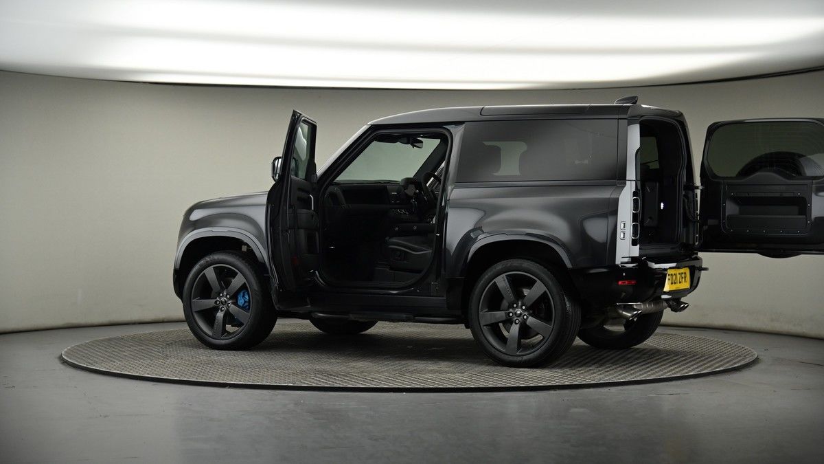 More views of Land Rover Defender 90