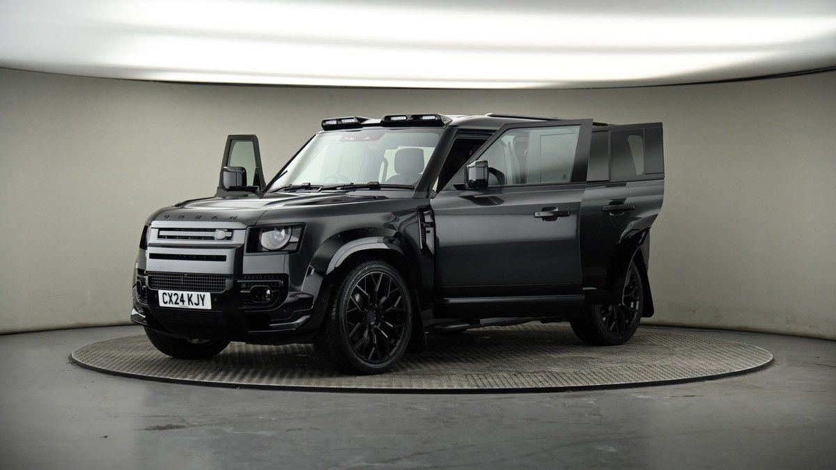 More views of Land Rover Defender 110