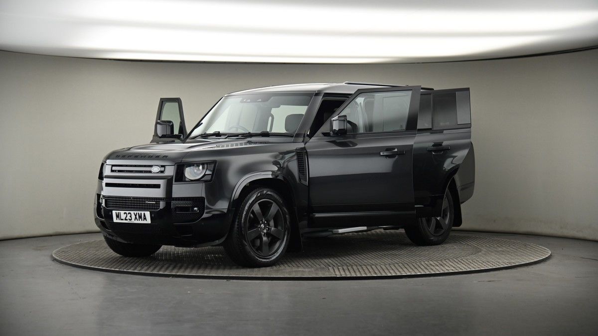 More views of Land Rover Defender 130