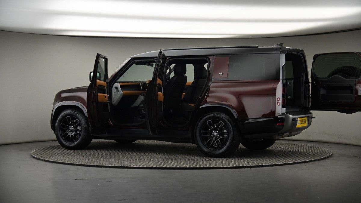 More views of Land Rover Defender 130