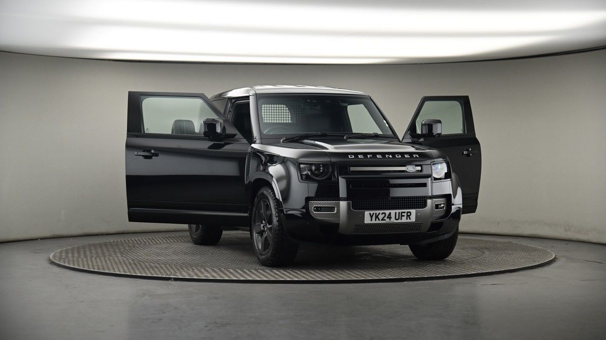 More views of Land Rover Defender 90