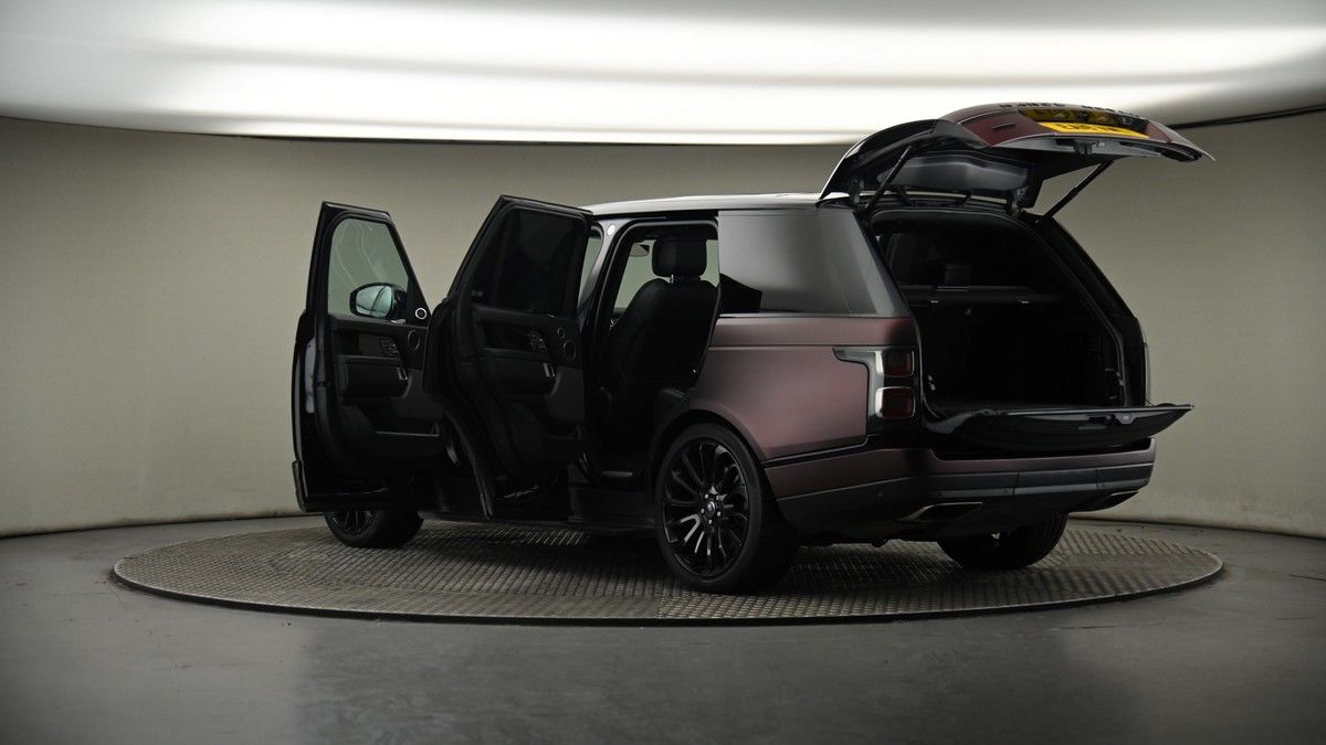 More views of Land Rover Range Rover