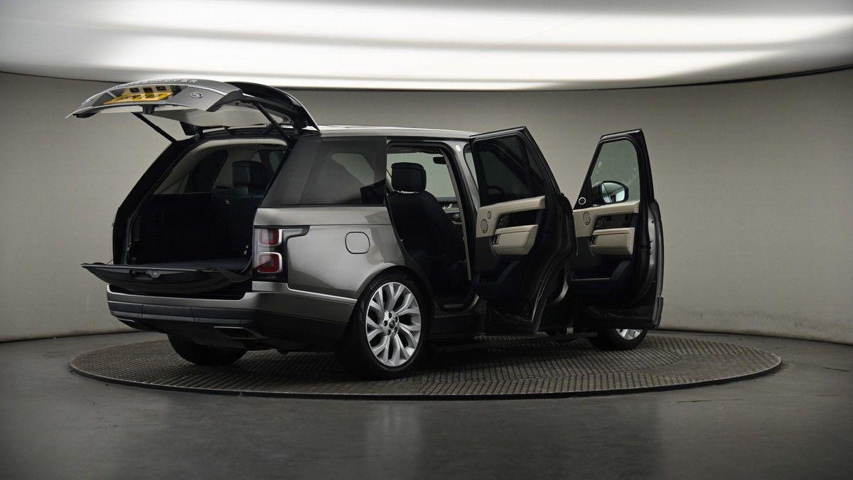 More views of Land Rover Range Rover