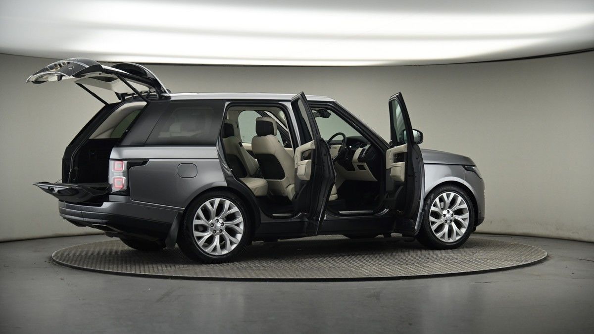 More views of Land Rover Range Rover