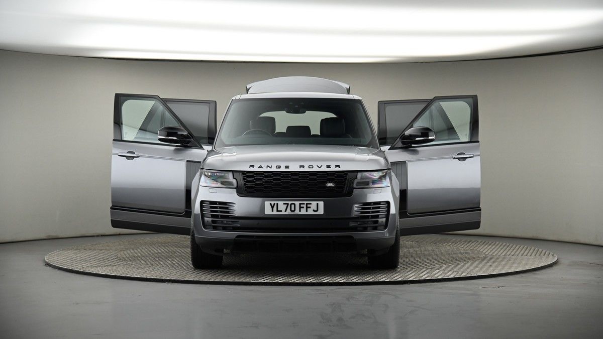 More views of Land Rover Range Rover