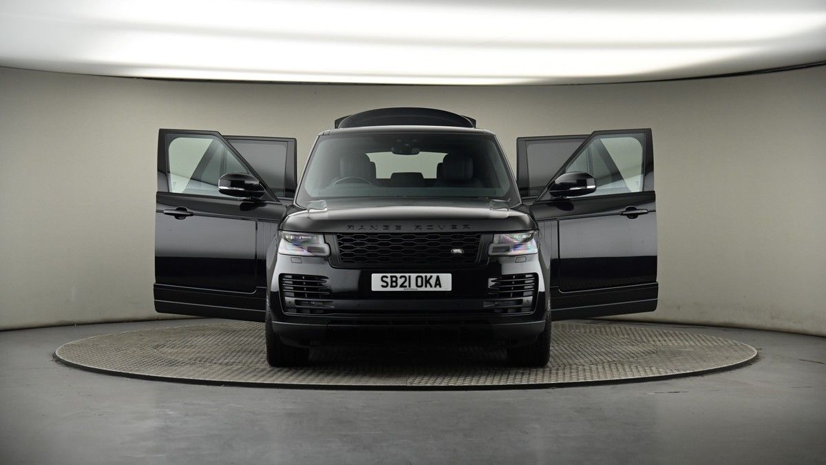 More views of Land Rover Range Rover