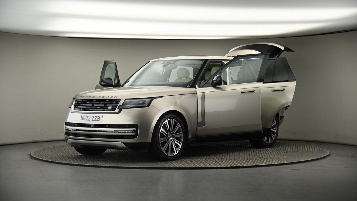 More views of Land Rover Range Rover