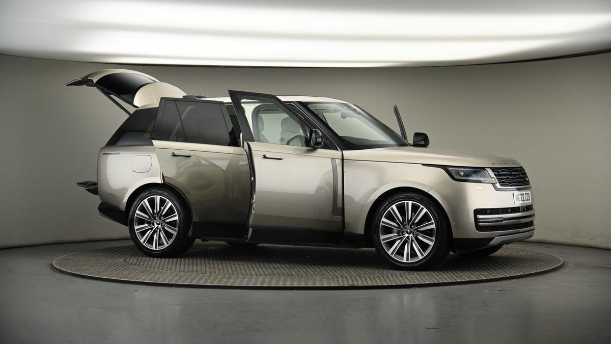 More views of Land Rover Range Rover