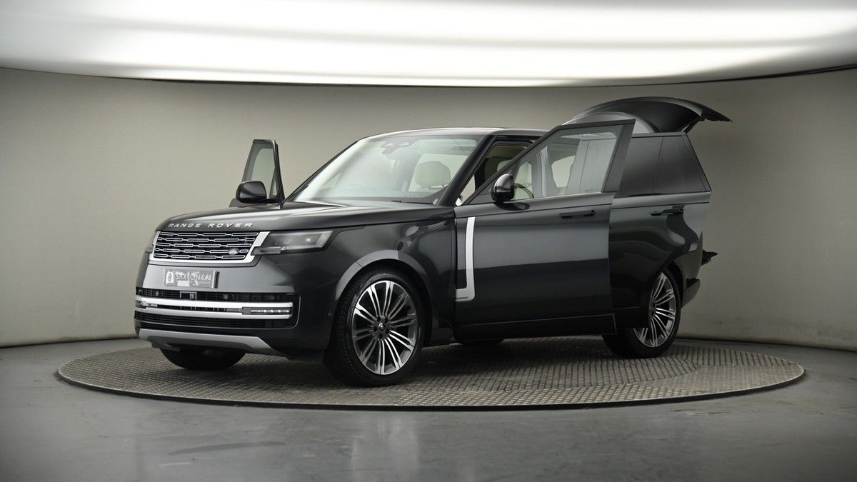 More views of Land Rover Range Rover