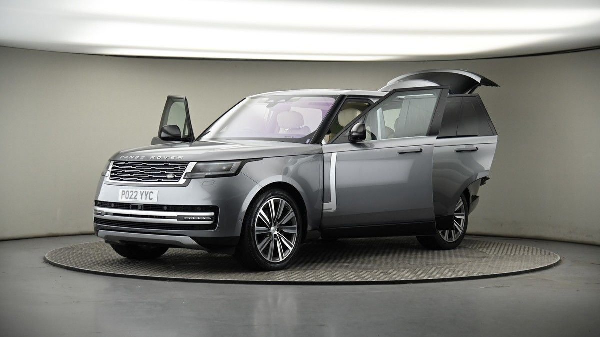 More views of Land Rover Range Rover