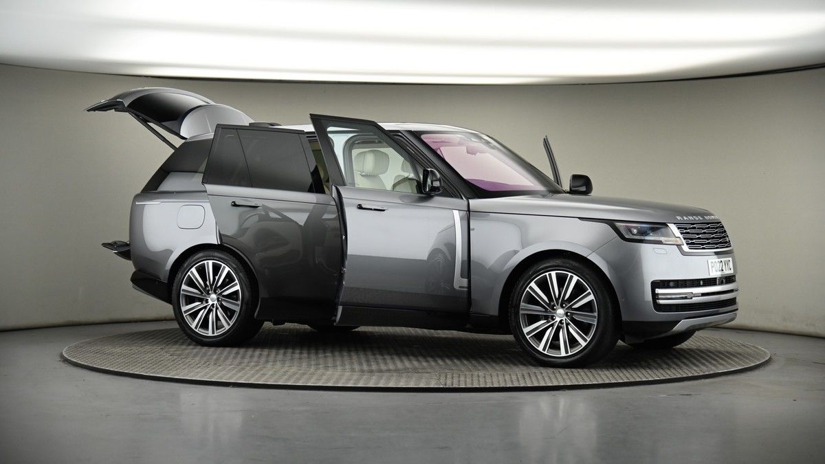 More views of Land Rover Range Rover