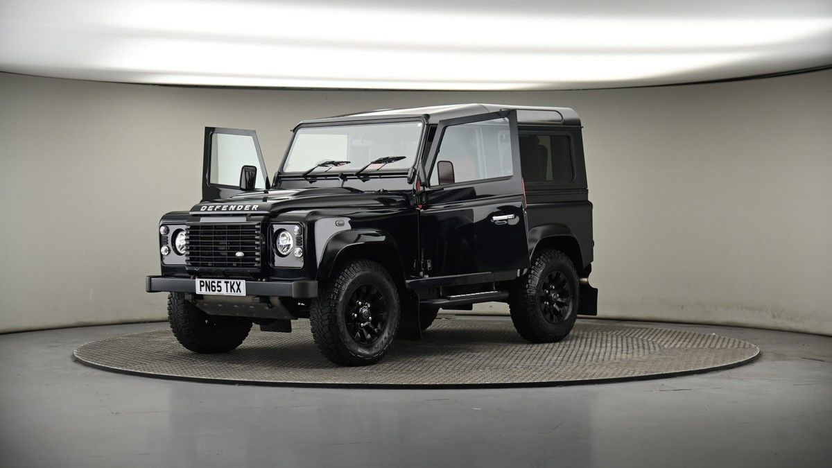 More views of Land Rover Defender 90