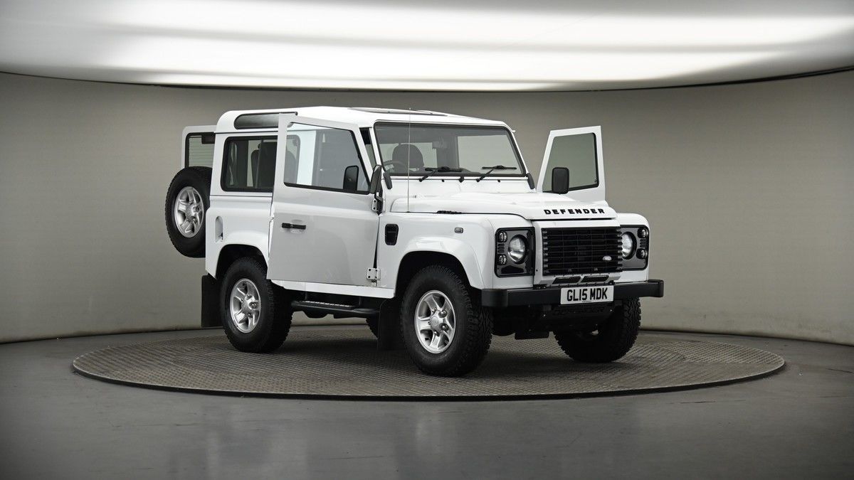 More views of Land Rover Defender 90