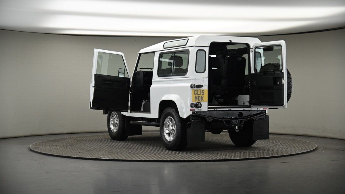 More views of Land Rover Defender 90